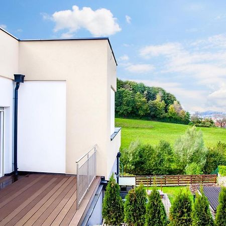 Gaestetraum Mit Wunderschoenem Ausblick Und Garten Apartment Muhldorf Bei Feldbach Exterior foto