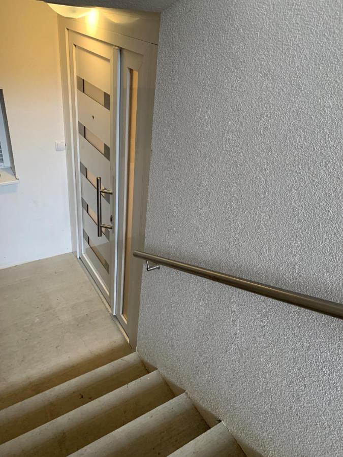 Gaestetraum Mit Wunderschoenem Ausblick Und Garten Apartment Muhldorf Bei Feldbach Exterior foto